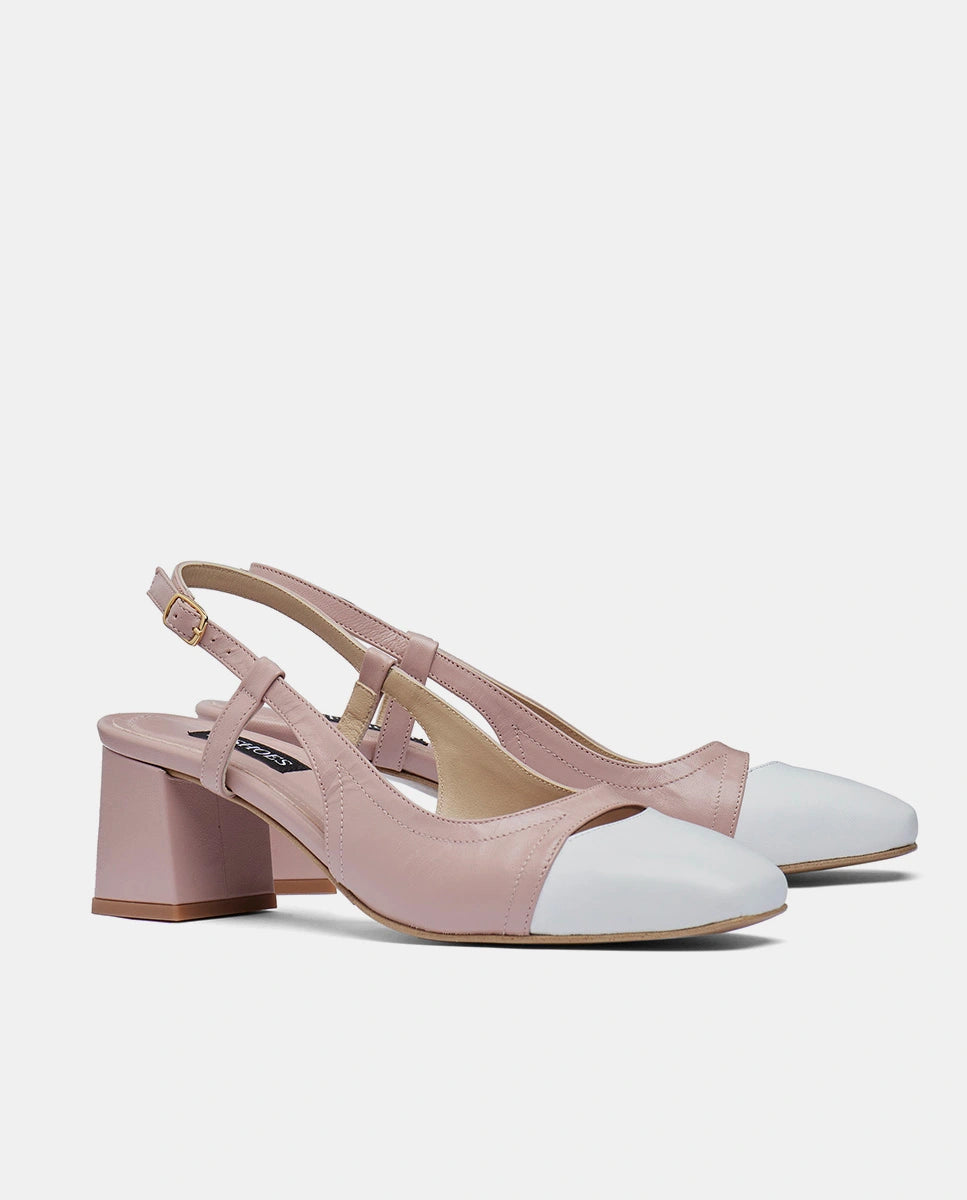Sandalias old money en piel rosa con tacón