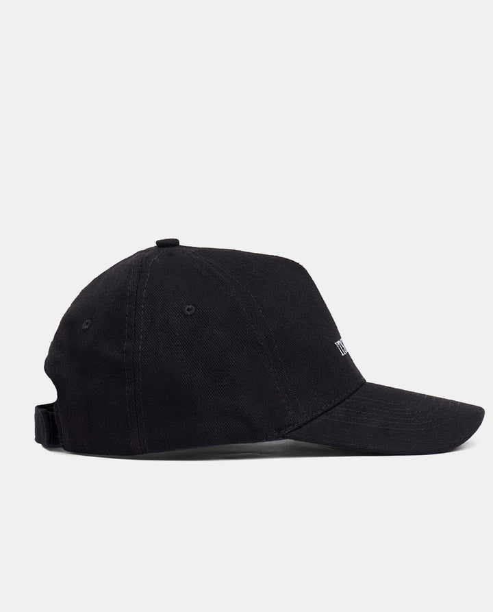 gorra negra para mujer