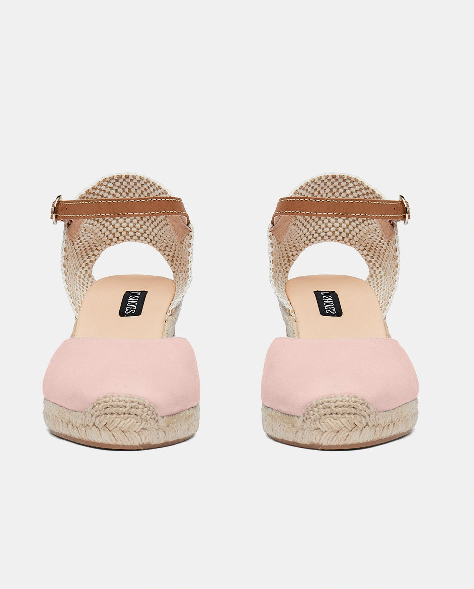 IT LOLITAS NUDE