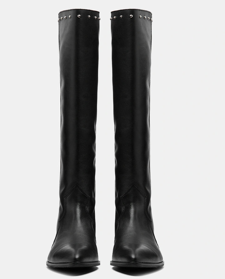 botas negras mujer tachas piel