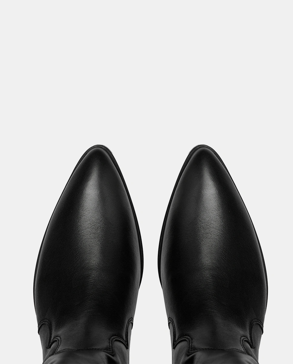botas negras mujer tachas piel