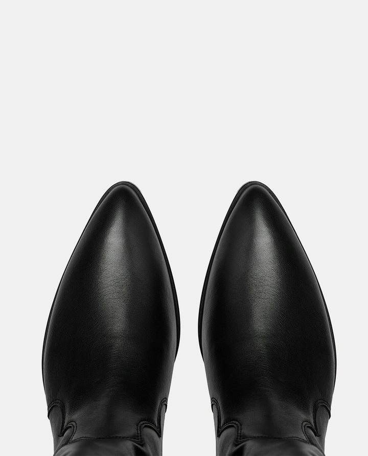 botas negras mujer tachas piel