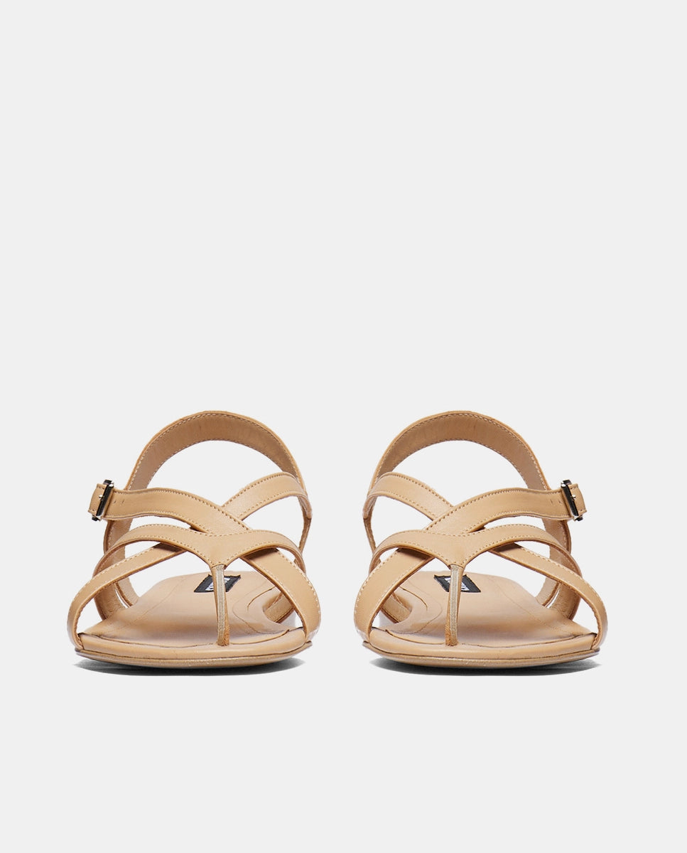 sandalias con tiras nude planas