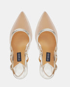 zapatos transparentes color champán con tacón