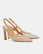 zapatos transparentes nude con tacón