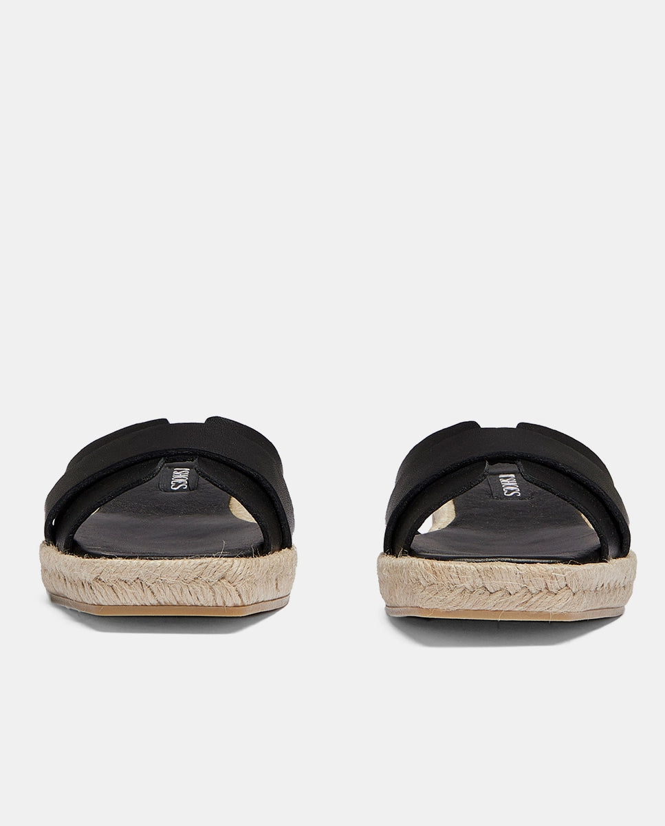 Delantera sandalias piel negra y suela esparto mujer