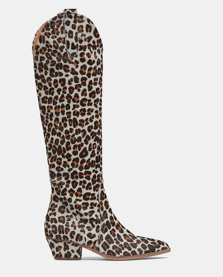 It-Kelly-Leo-bota-blanca-tacon-leopardo-it-shoes