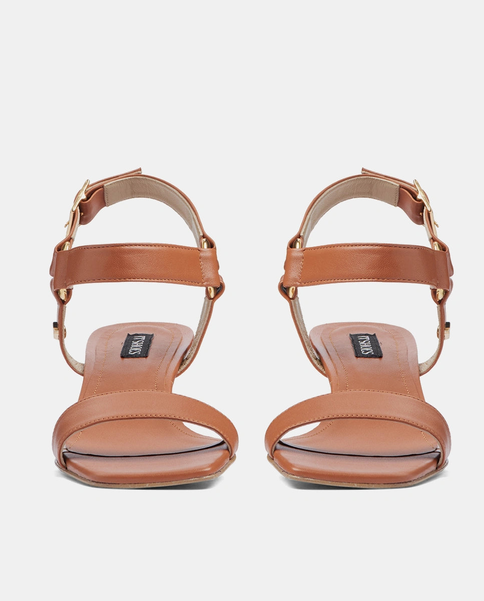 sandalia de tacón marrón para mujer