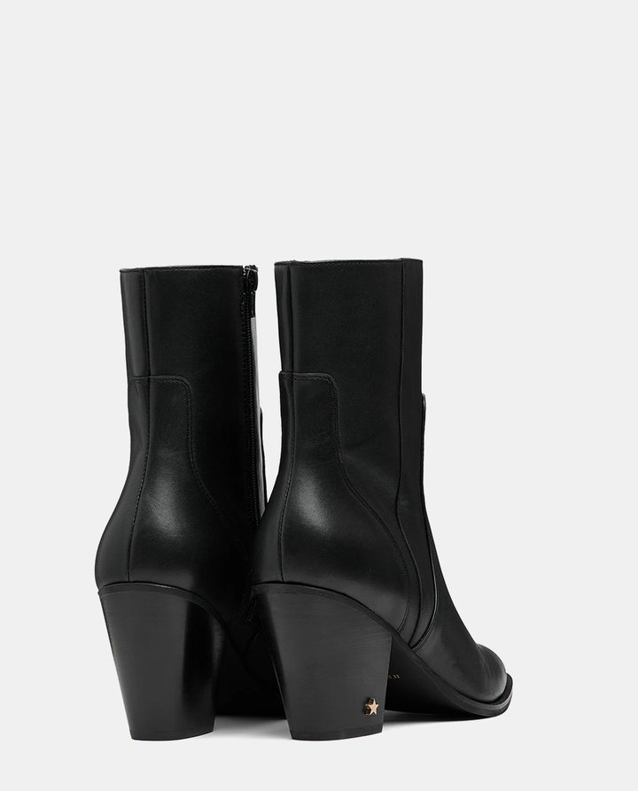 botas negras piel media caña