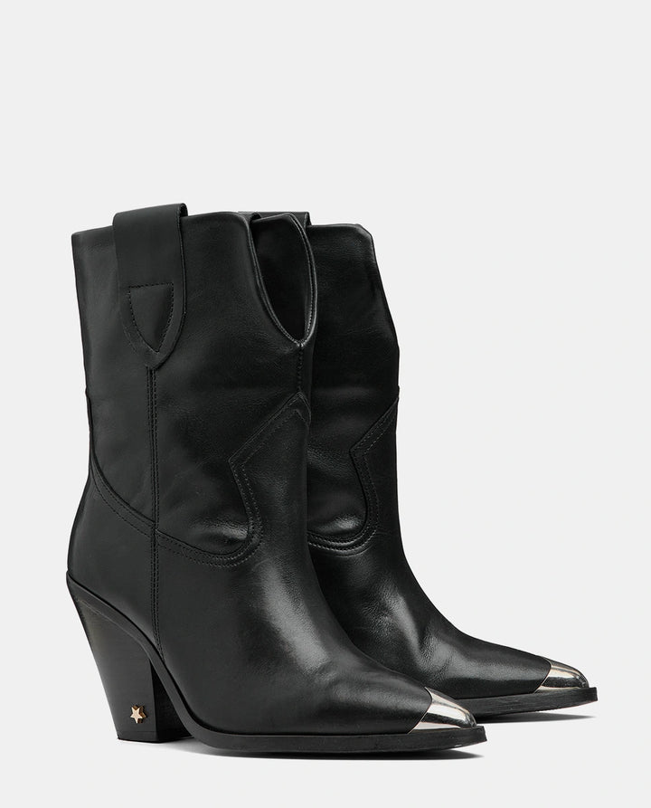 botas negras piel media caña