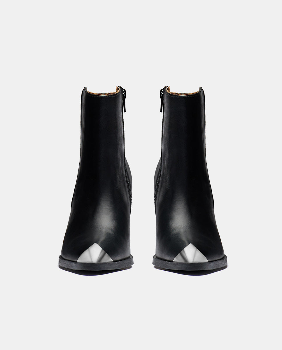 It-Liz-Black-botas-puntera-metalica-negras-piel