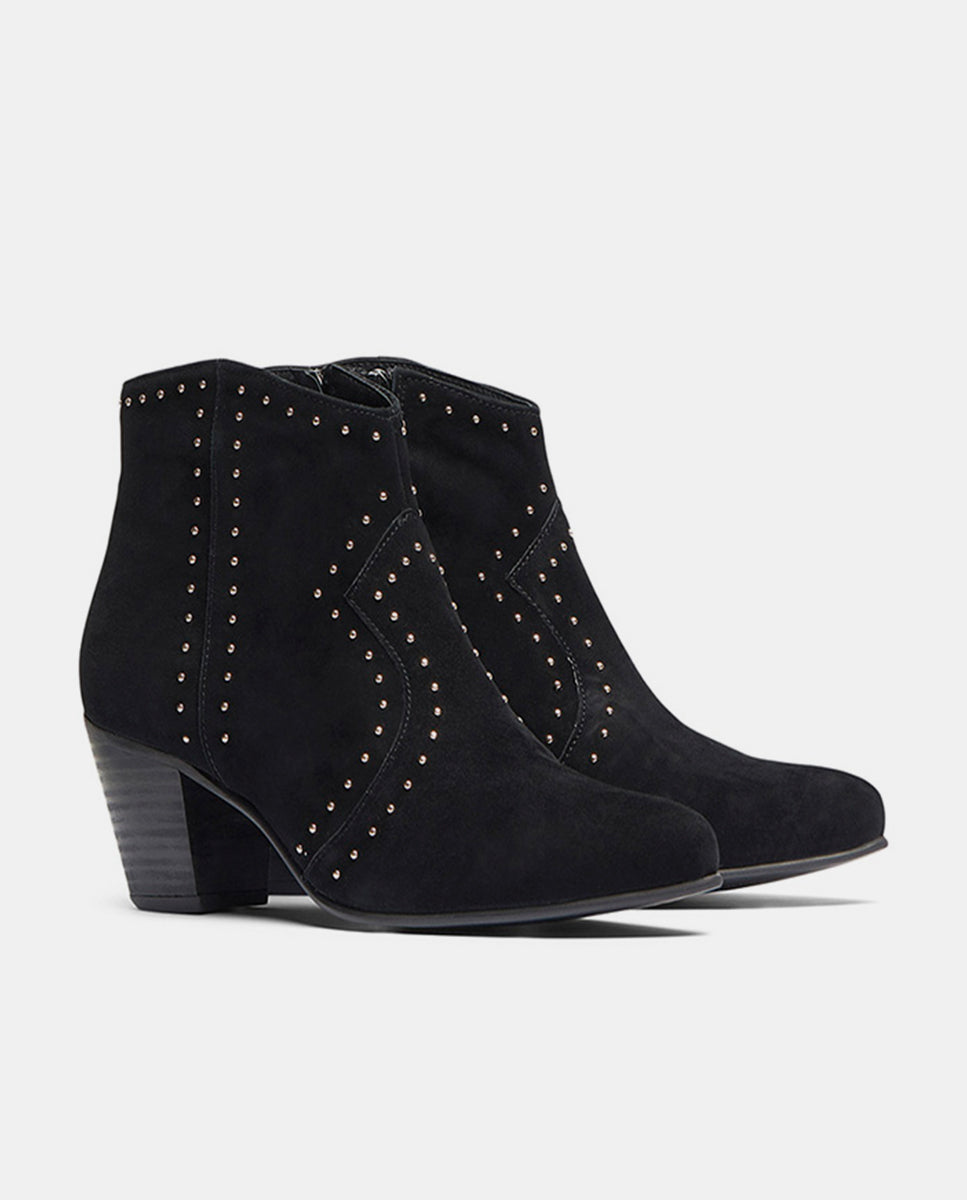 botin tachuelas negro