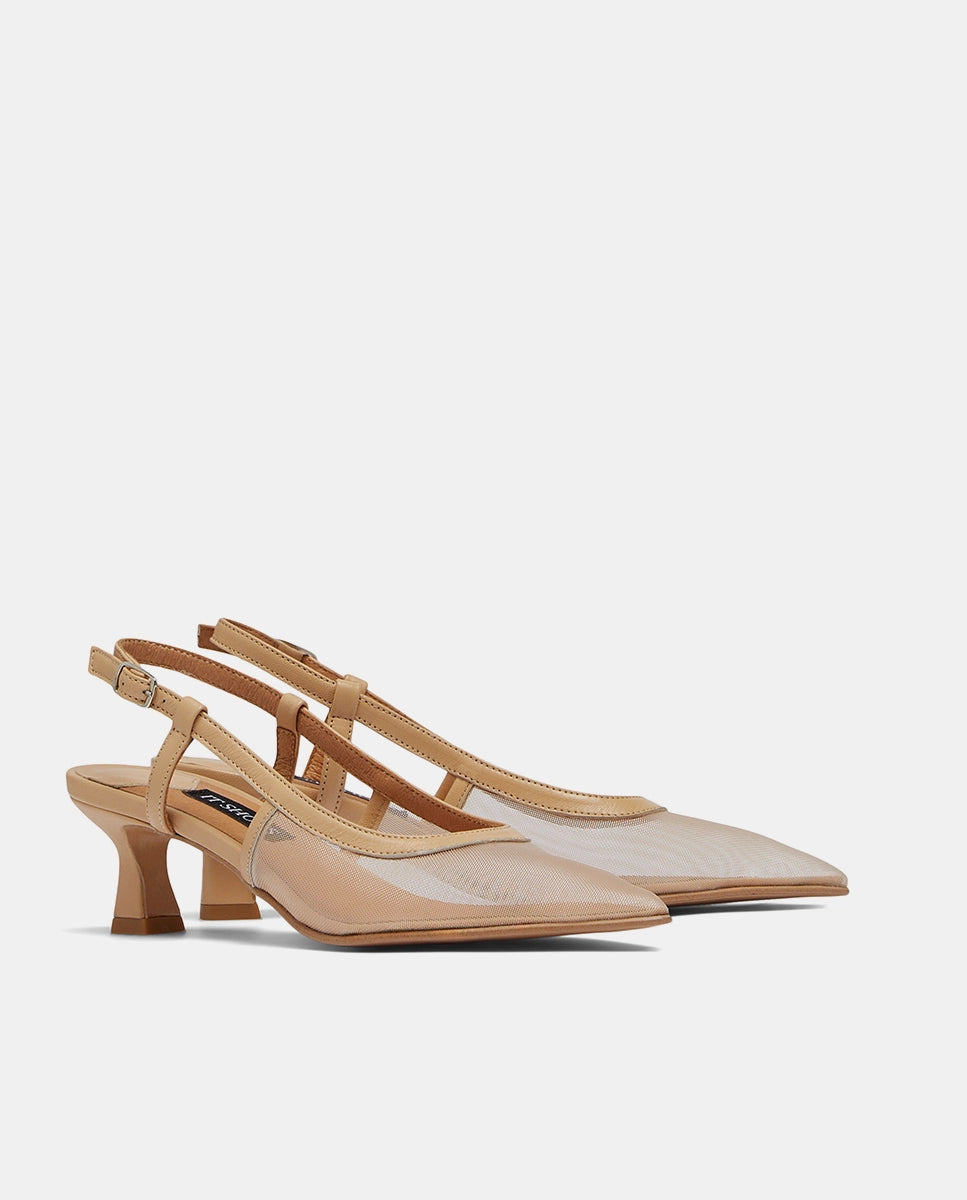 sandalias nude semitransparentes con  tacón medio