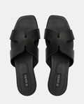 sandalias negras planas para mujer