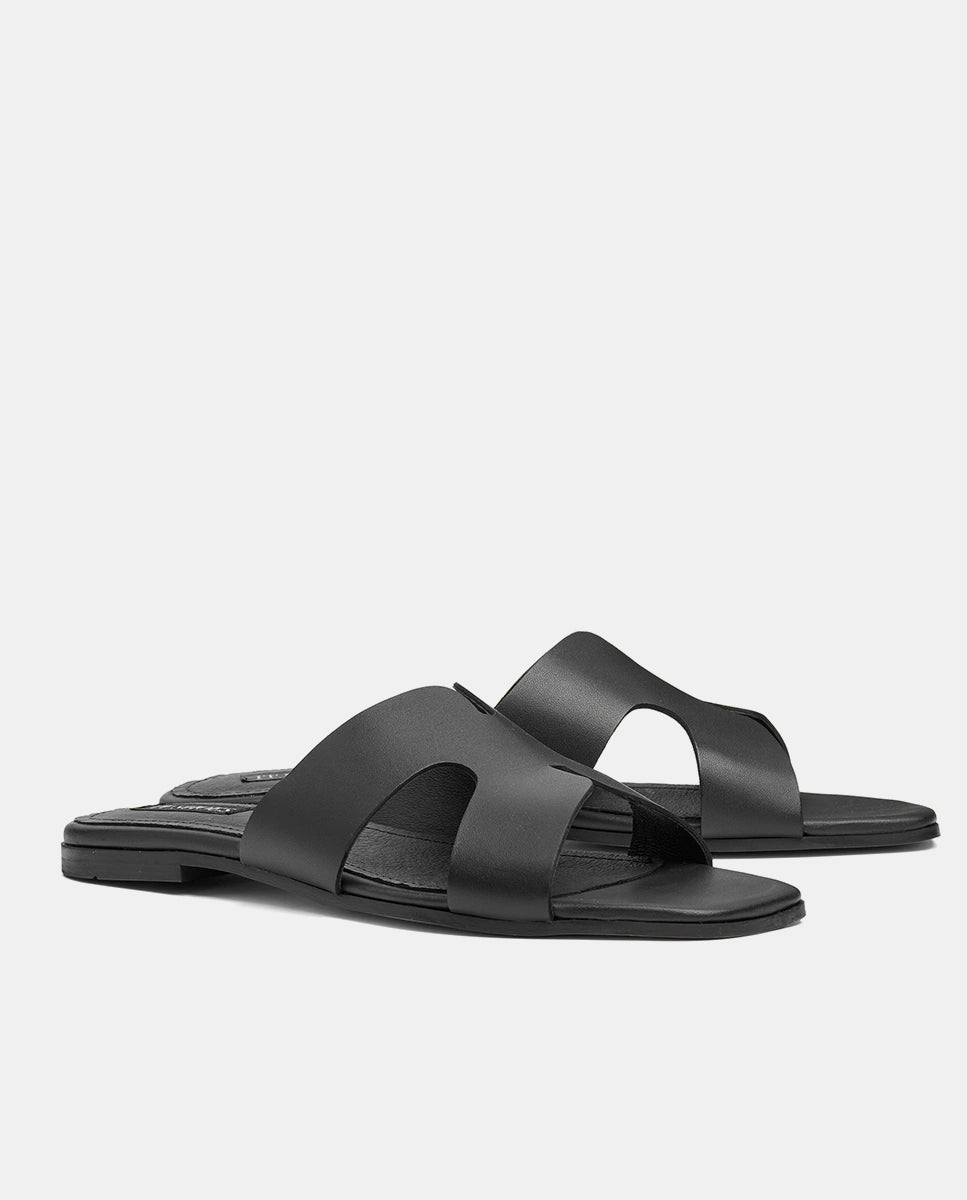 sandalias planas negras para mujer