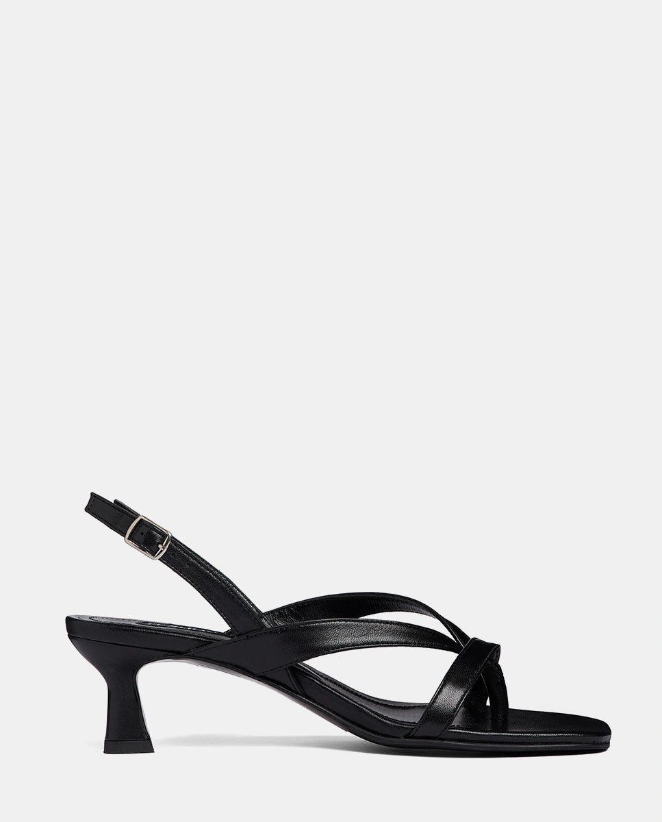 It Colette Black