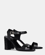 It Venus Black Diamond