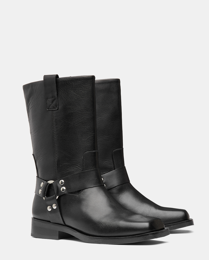 Botas biker negras bajas para chica